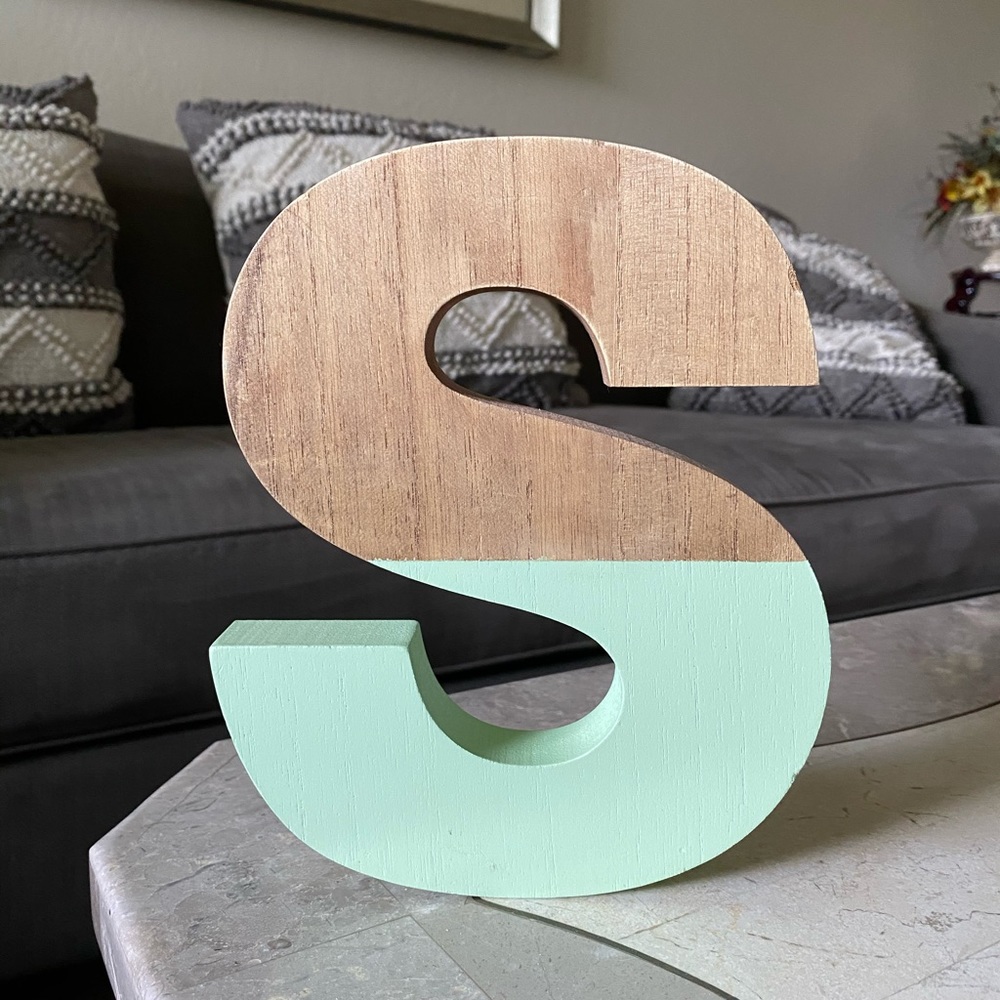 Wooden “S” Decor ✨